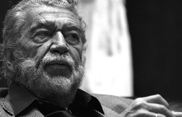 Portrait de Alain Robbe-Grillet