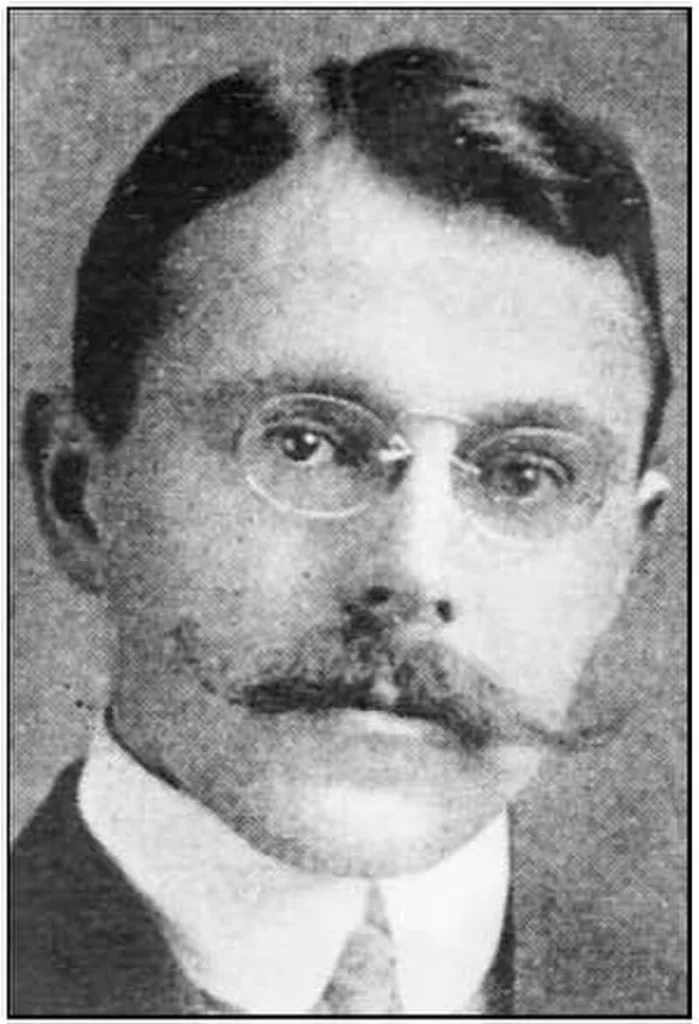 Portrait de John Norton Cru